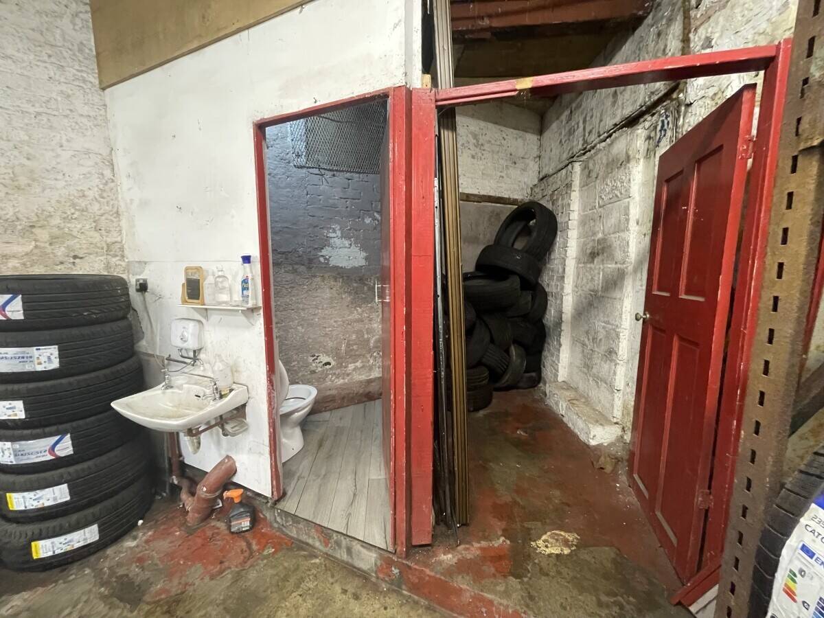 Tyres and Autoworks shop 