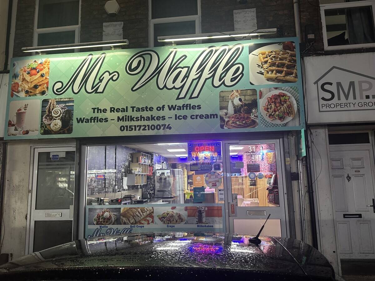 Dessert shop in Birkenhead 