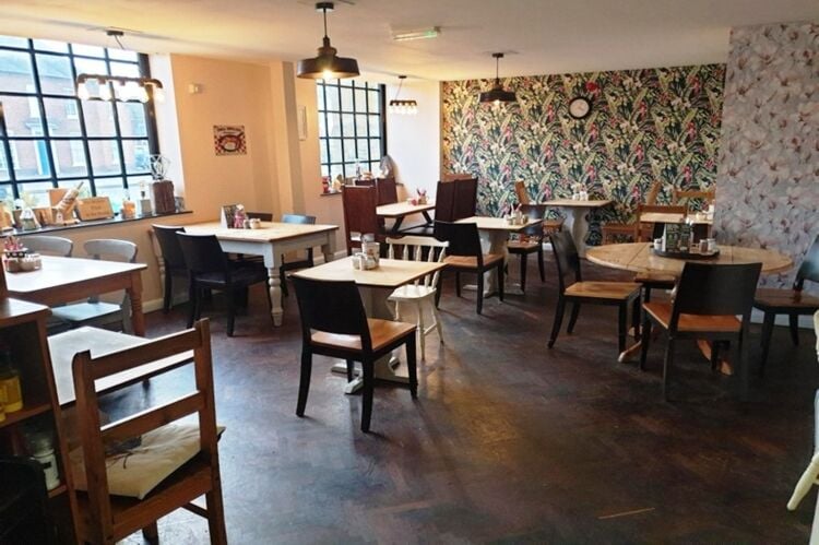 Established Cafe - Evesham