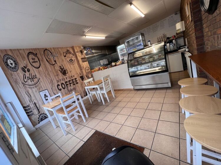 Southend Cafe Favourite with Strong Profits and Local Love!