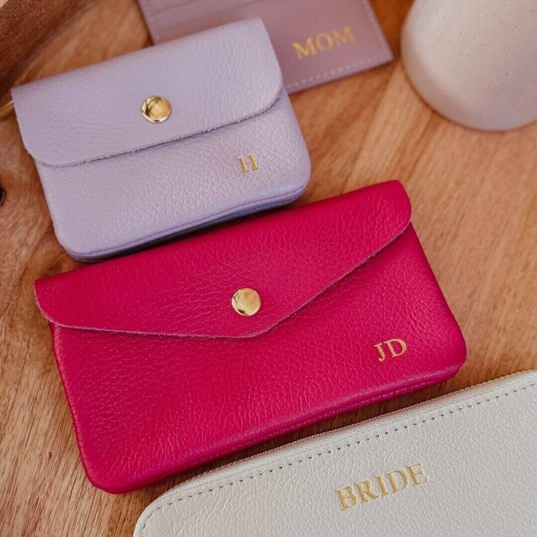 Stylish UK Handbag and Accessories Brand Operating in the Luxury Market