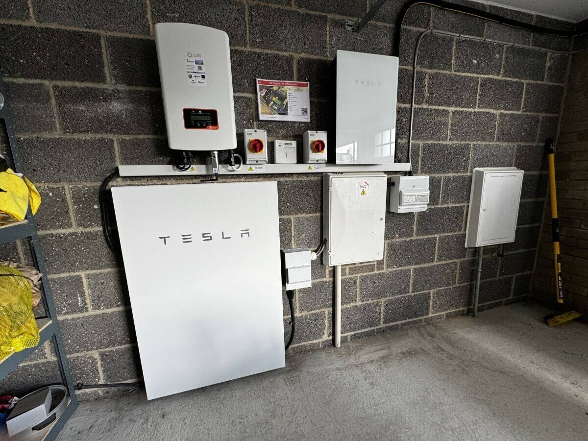 Solar PV, Battery Storage & EV Charger Installation Company (MCS NICEIC HIES)