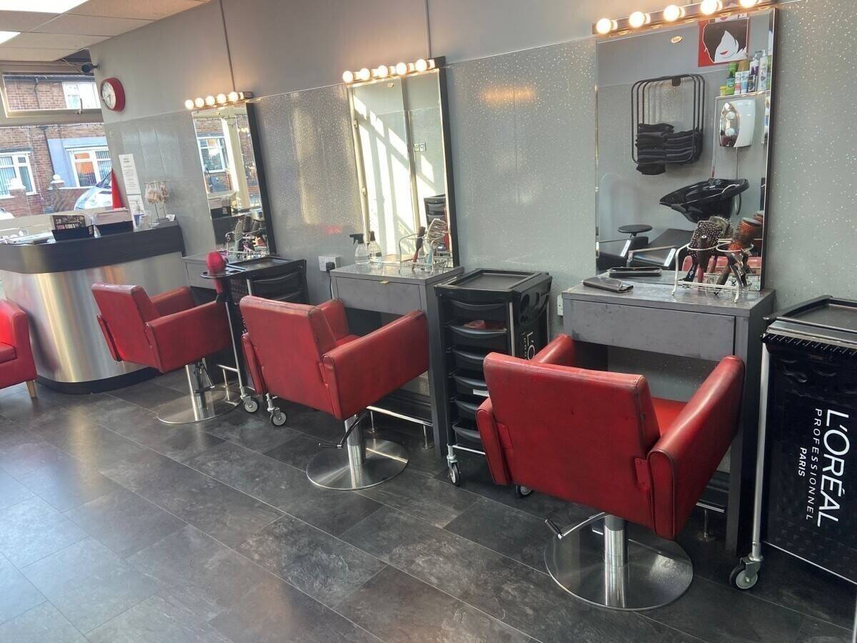 Established Hair & Beauty Salon for Acquisition In Liverpool Photo 4
