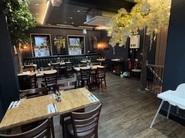 Restaurants For Sale in Leeds Photo 4
