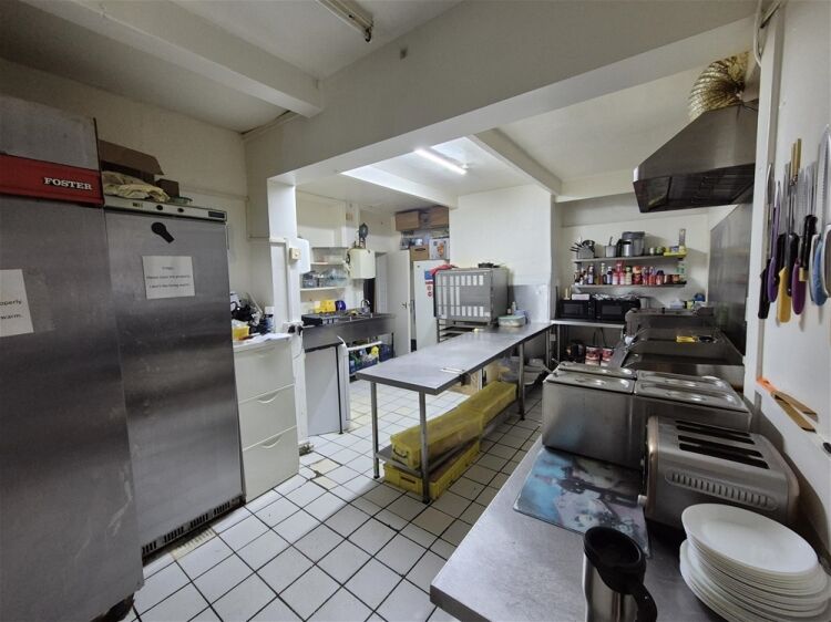 Cafe & Sandwich Bars For Sale in Pudsey Photo 4