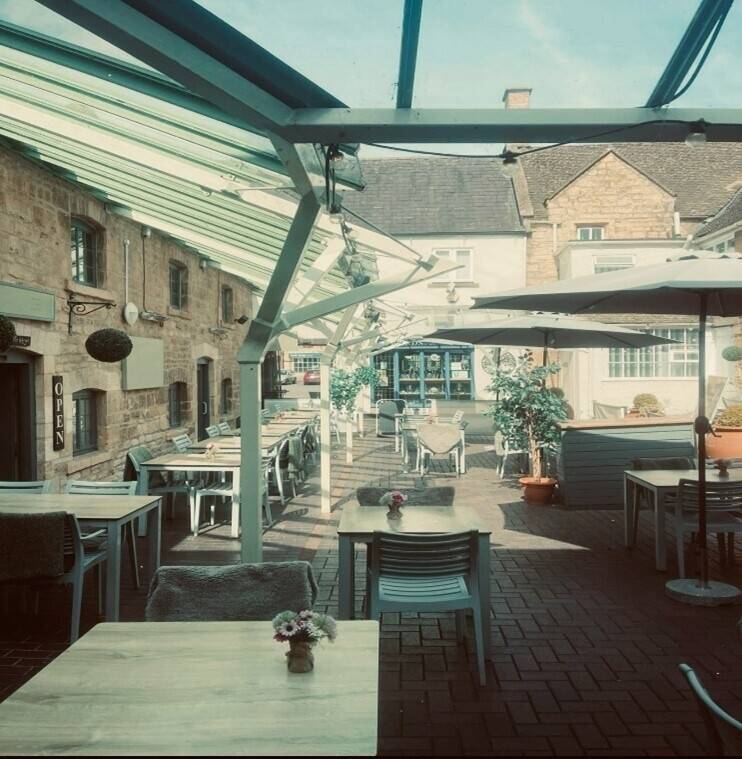 Restaurant/Bar for Sale in The Cotswolds Photo 5