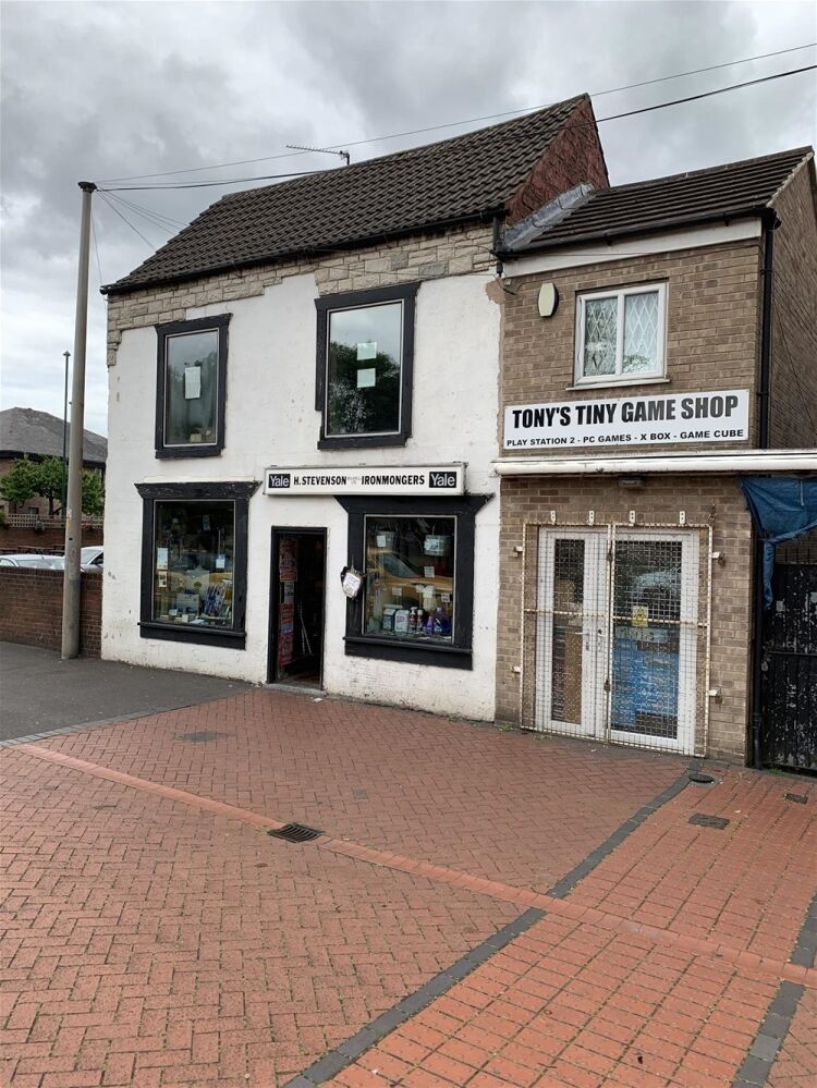 FREEHOLD COMMERCIAL PROPERTY town centre BULWELL/NOTTINGHAM Photo 4