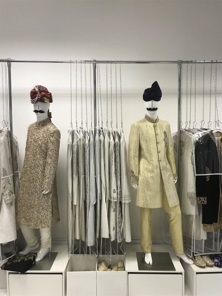 DESIGNER ASIAN CLOTHING EMPORIUM IN GLASGOW CITY CENTRE Photo 4