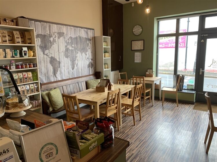 CHARMING COFFEE SHOP & TEA ROOM IN CARLISLE