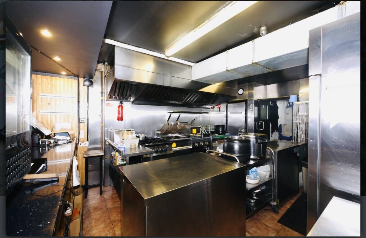 Japanese Sushi & Bao Buns Restaurant for Sale in South Woodford, London