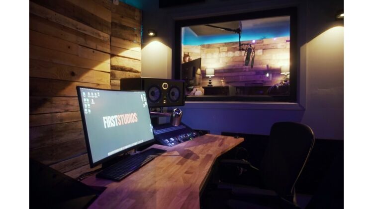 Premium Islington Recording Studio with Strong Industry Connections Photo 4