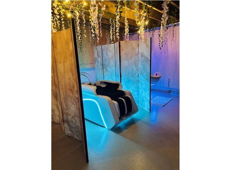 Stylish Beauty & Spa Business in Prime Shaftesbury Location