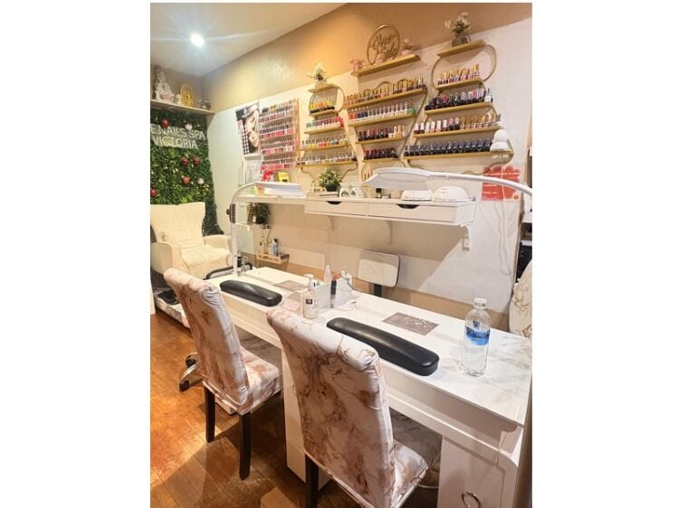 Stylish Thai Massage & Spa in Prestigious Windsor Location Photo 4