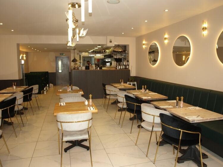 Fully Fitted Licensed Restaurant with Self-Contained Residential Accommodation Lease for Sale Photo 4