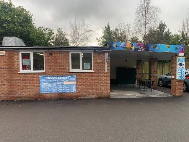 Highly profitable Fish & Chip Shop with HUGE potential with room to increase days, hours and menu Photo 4