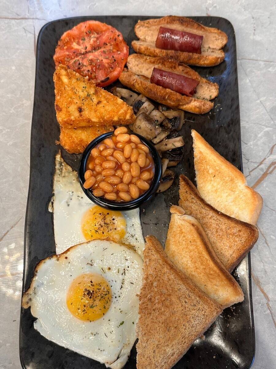 Established Modern Cafe & Takeaway for Sale in Bridgwater, Somerset