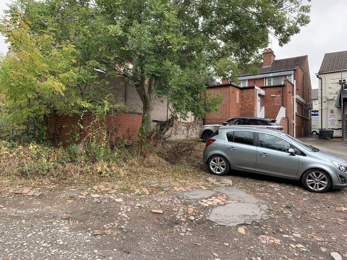 Great Opportunity to Acquire this development Plot Photo 4