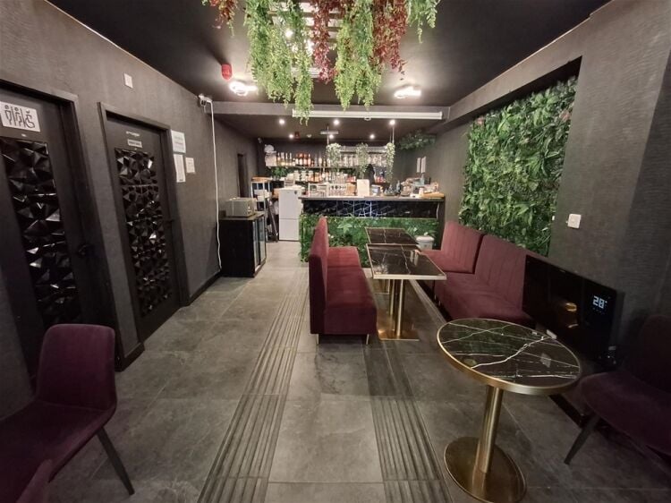 Cafe & Sandwich Bars For Sale in Doncaster