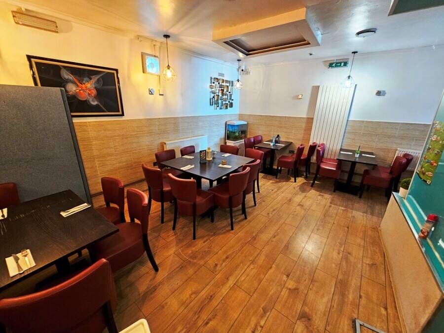 STEAKHOUSE RESTAURANT FOR SALE IN NEWHAM, LONDON Photo 4