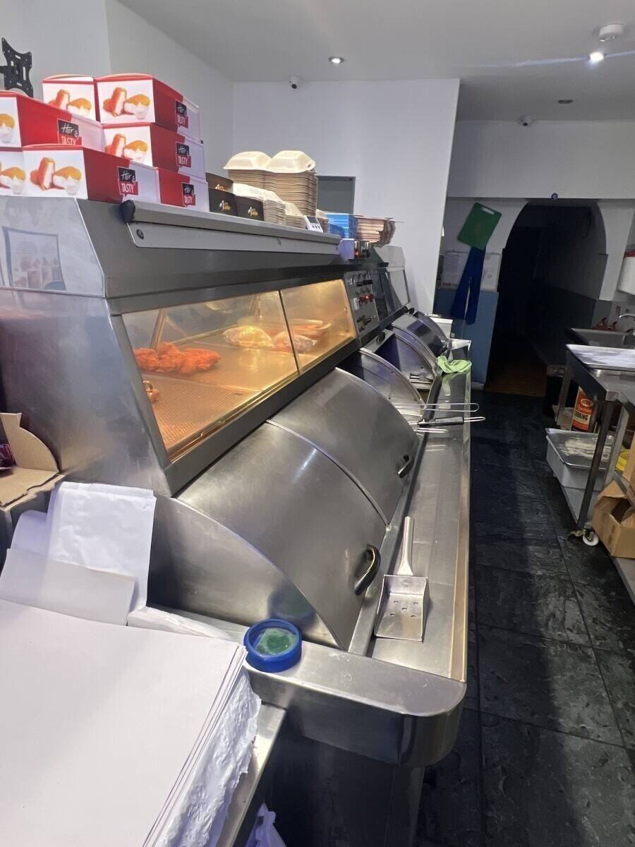 Spring bank fish and chips  Photo 5
