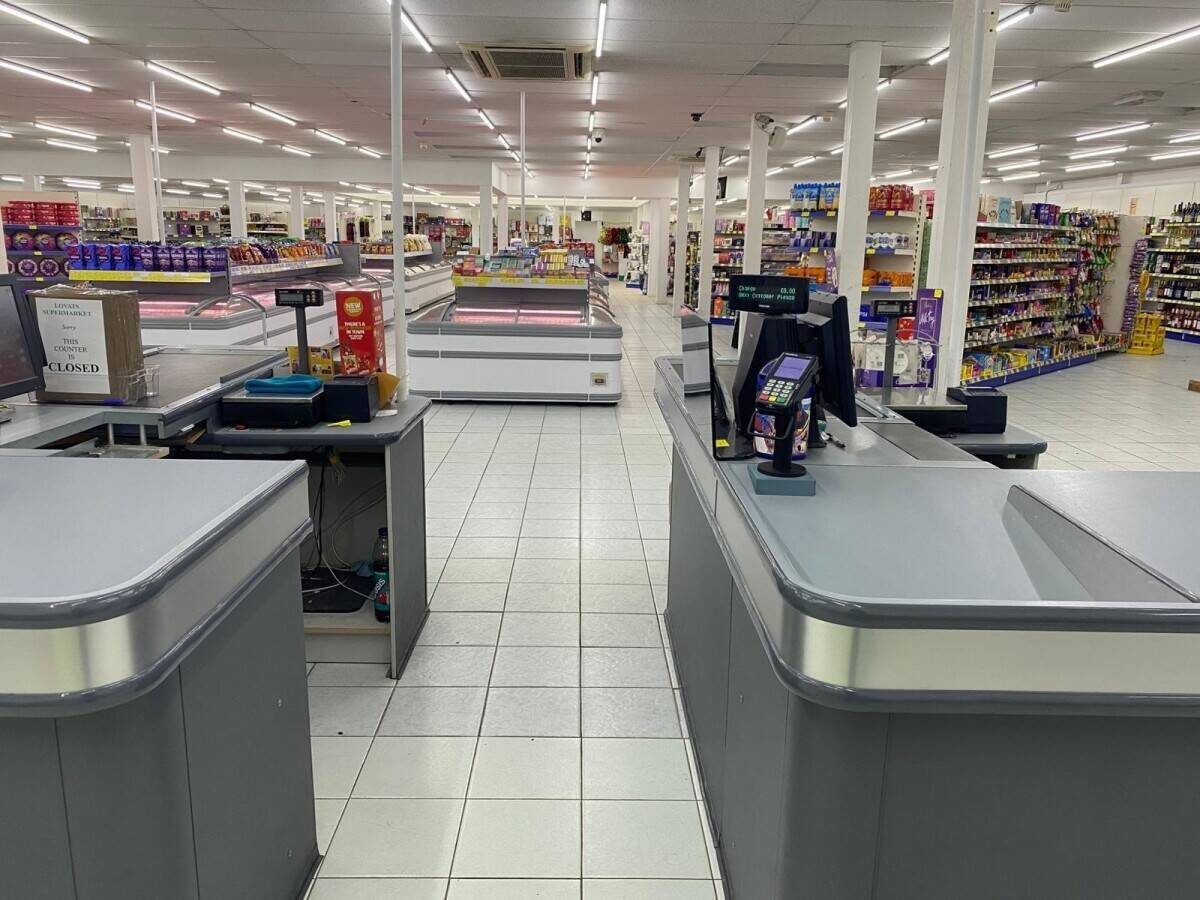Well Performing Freehold Licensed Convenience Store located in the Outer Hebrides (ref 1783)