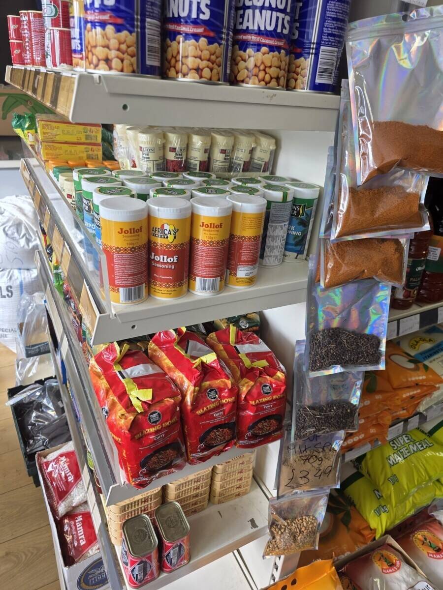 Profitable Convenience Store for Sale – Great Business Opportunity * Well-Established Candat Store Ava Photo 4