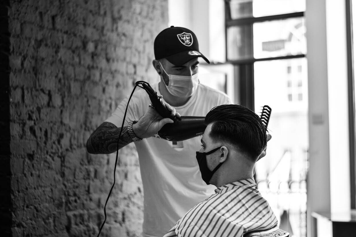 Barber shop for sale in King’s Cross London  Photo 4