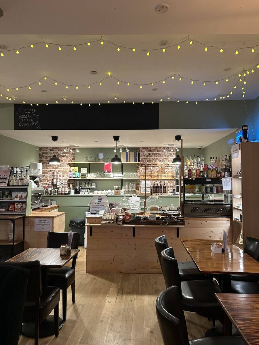 Profitable Coffee Shop &ndash; Tavistock &ndash; Low Hours (9&ndash;4) &ndash; Growth Potential &ndash; &pound;55k