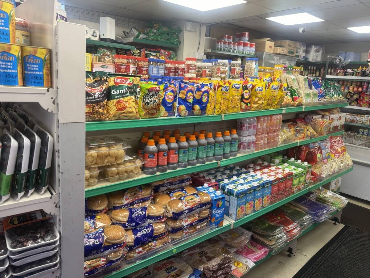 Grocery & Halal Butchers Store &ndash; &pound;10K Weekly Sales &ndash; No Business Rates &ndash; Walsall Photo 3