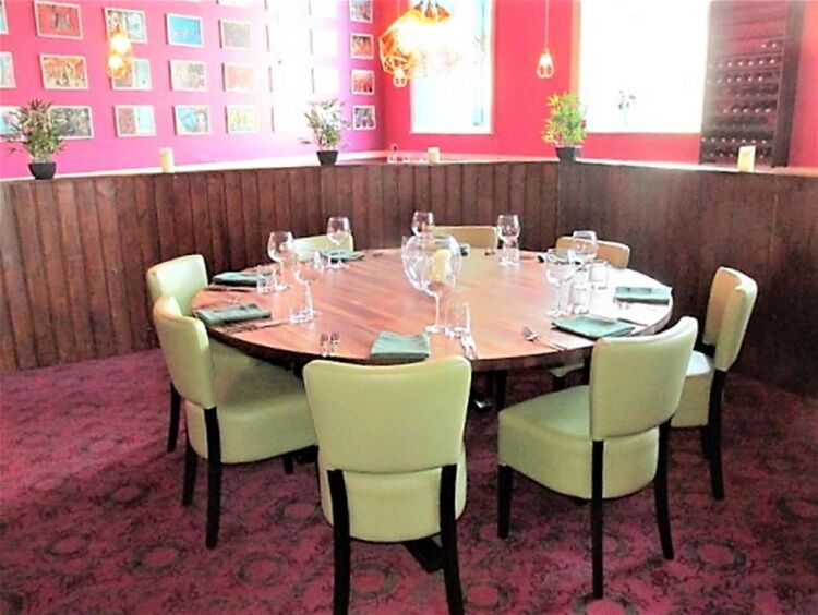 LEASEHOLD LIC. INDIAN RESTAURANT