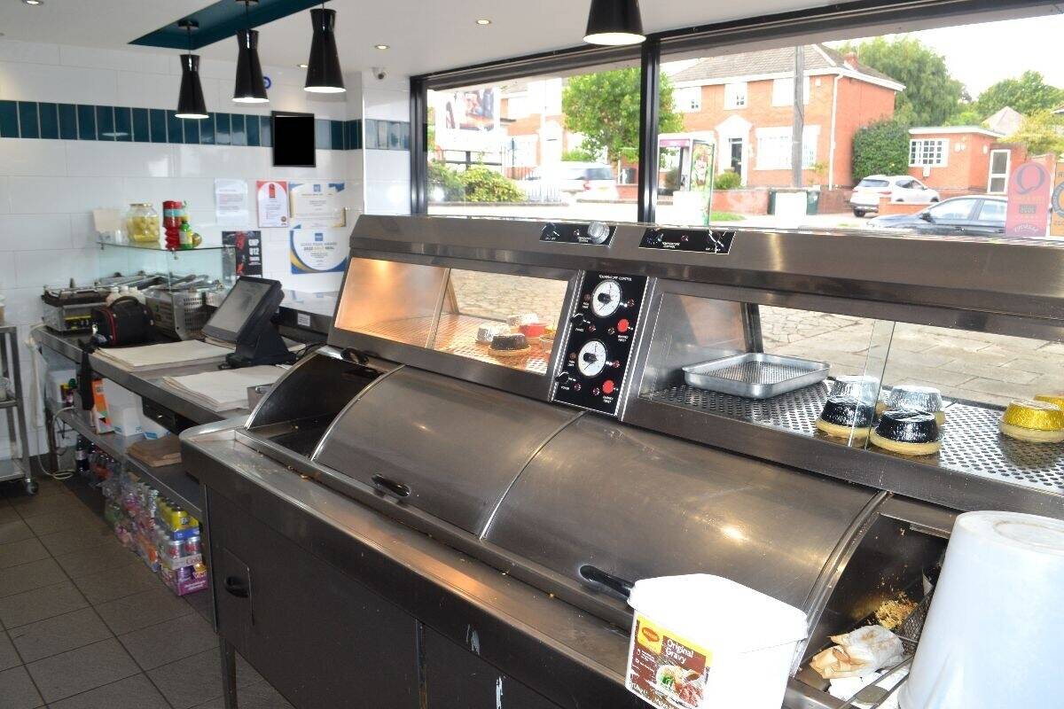 High Turnover Fish and Chip Shop NO DELIVERIES Photo 4