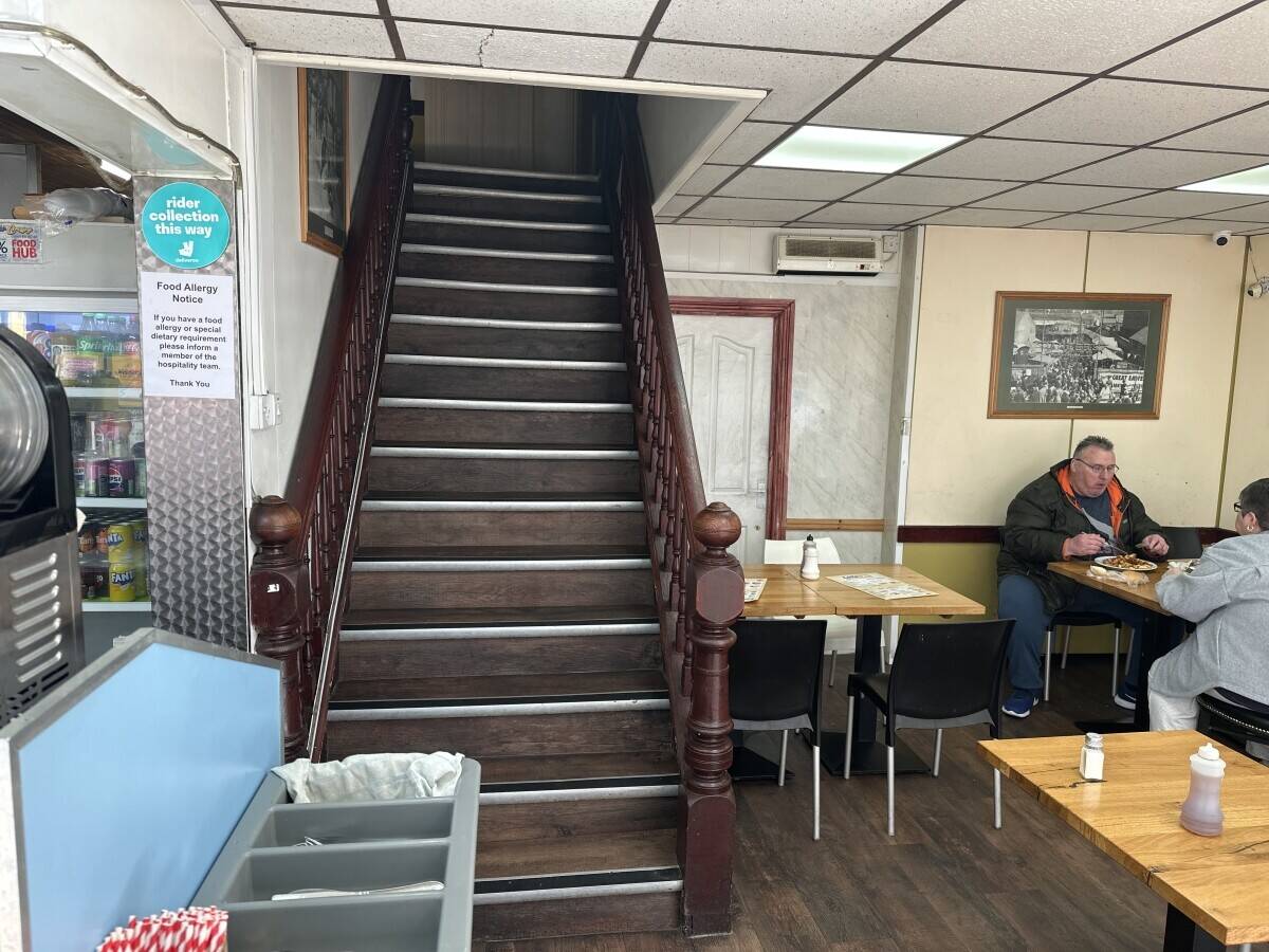 South wala cardiff Photo 4