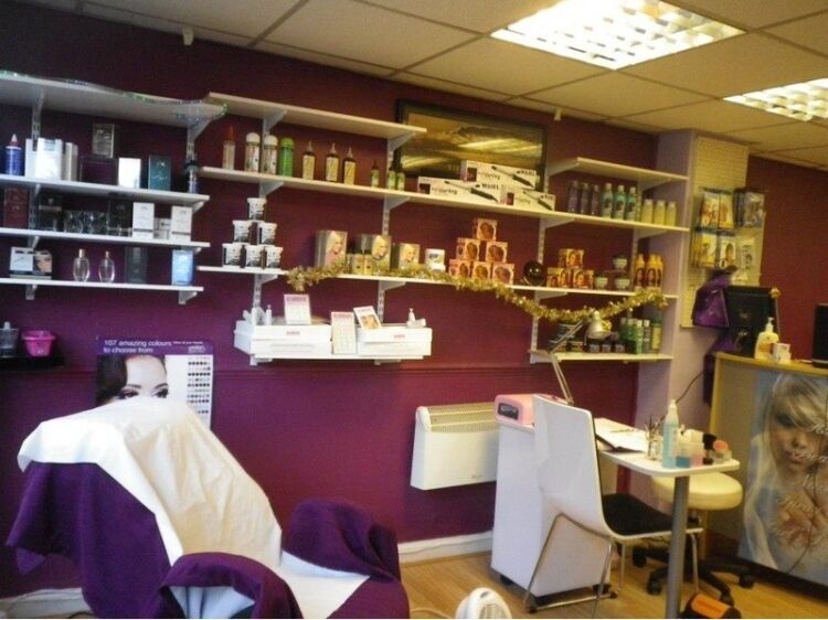 Where Beauty Meets Diversity – Established Multi-Service Salon Photo 4