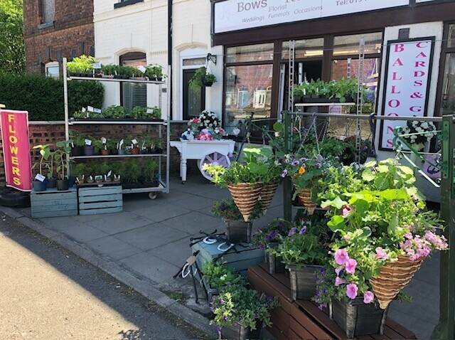 Leasehold Established Florist Flowers Cards Plants Gifts Business Westhoughton Bolton For Sale