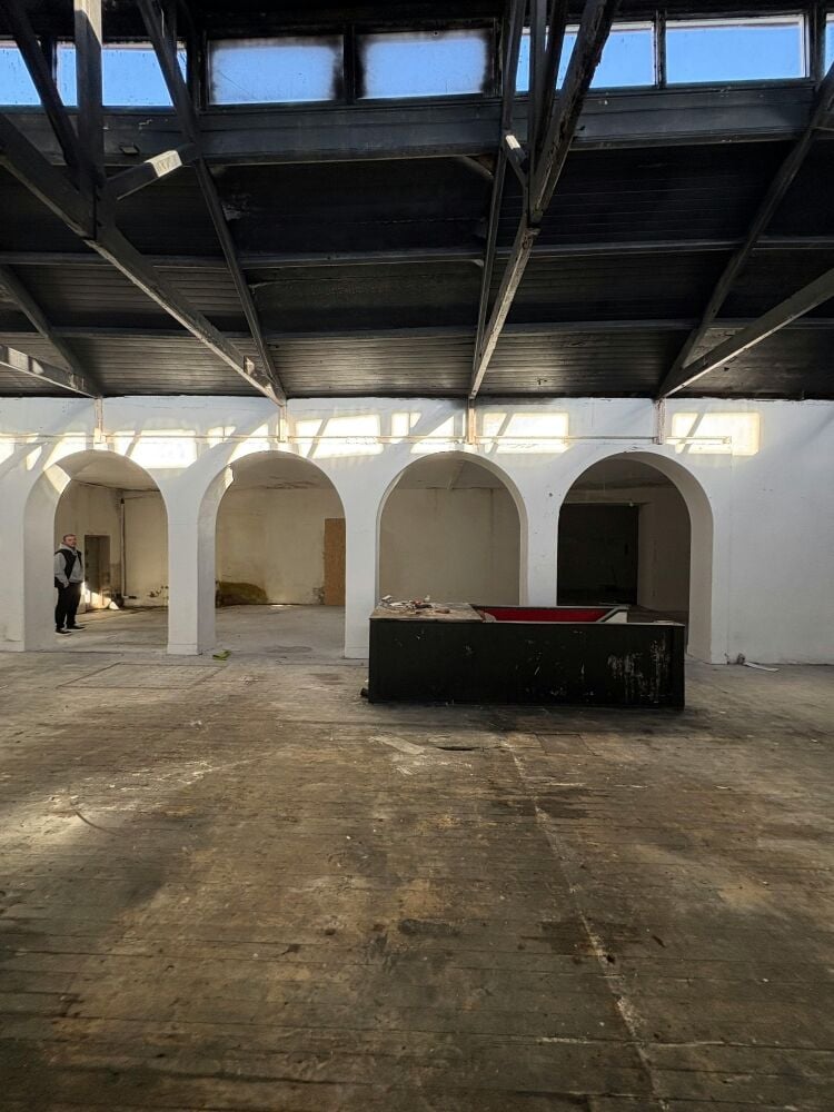Substantial Retail Space For Lease Photo 4