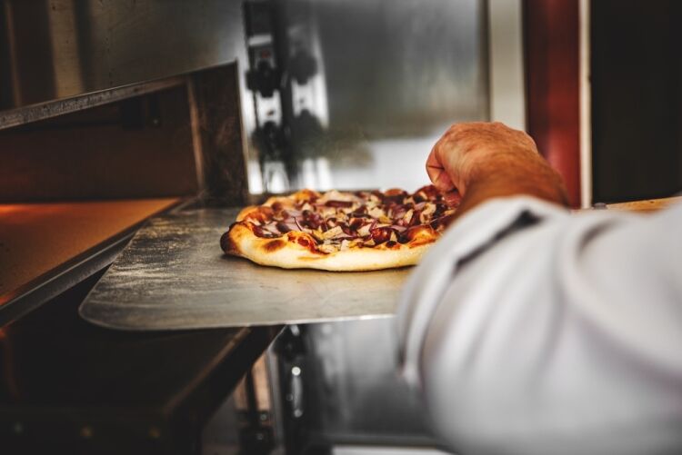 Long-Established Pizza Restaurant & Takeaway, Derbyshire