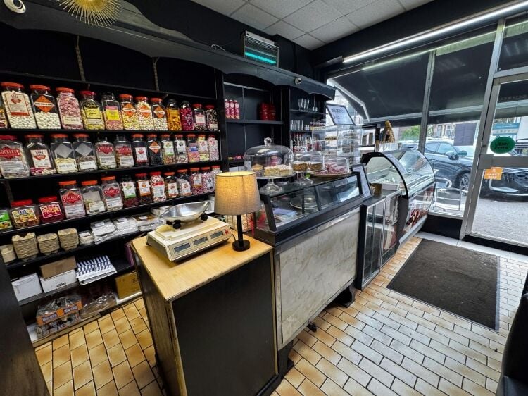 Long established cafe in Shawlands Glasgow
