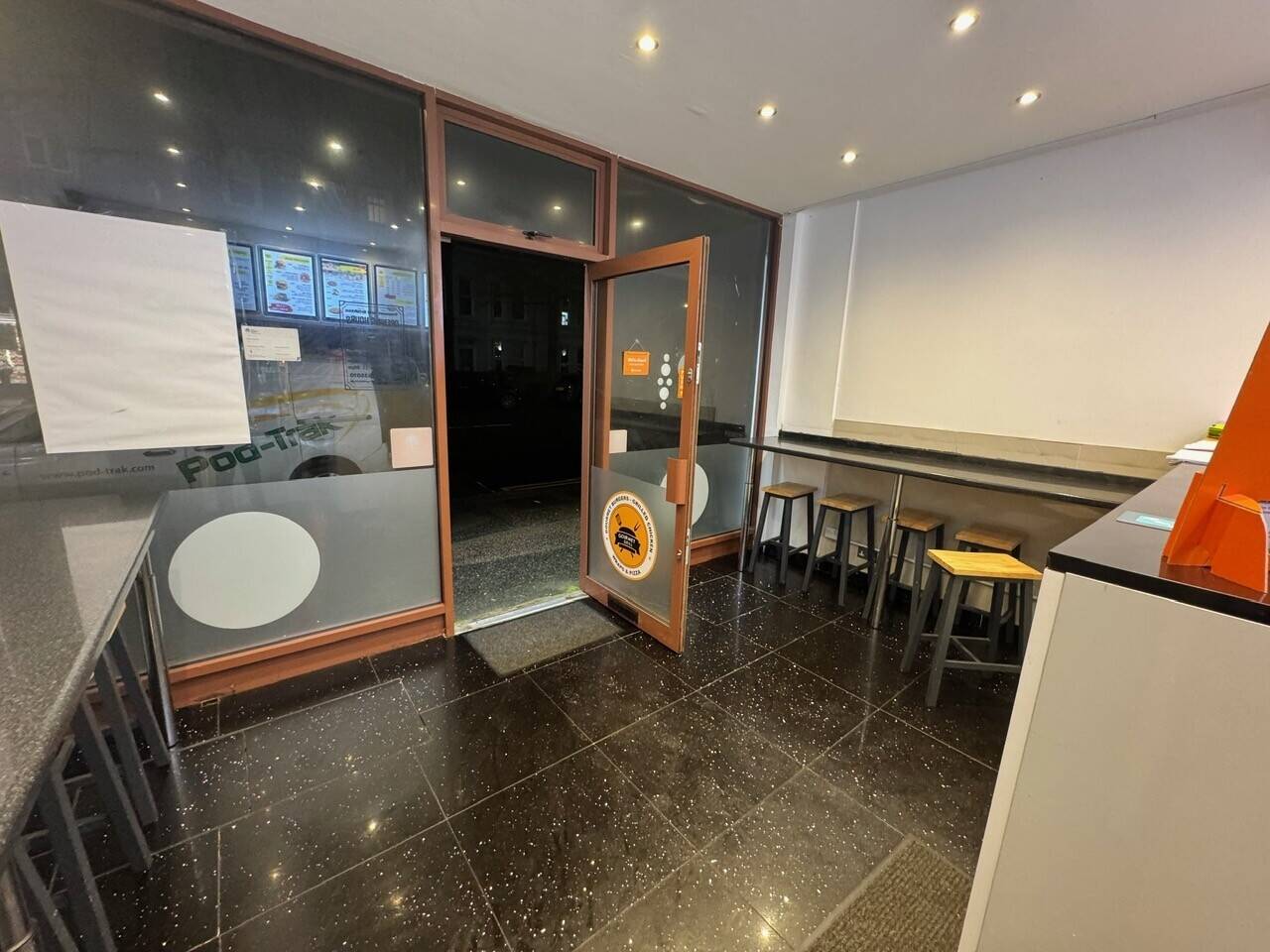 Burger & Grilled Chicken Takeaway for Sale – Excellent Opportunity