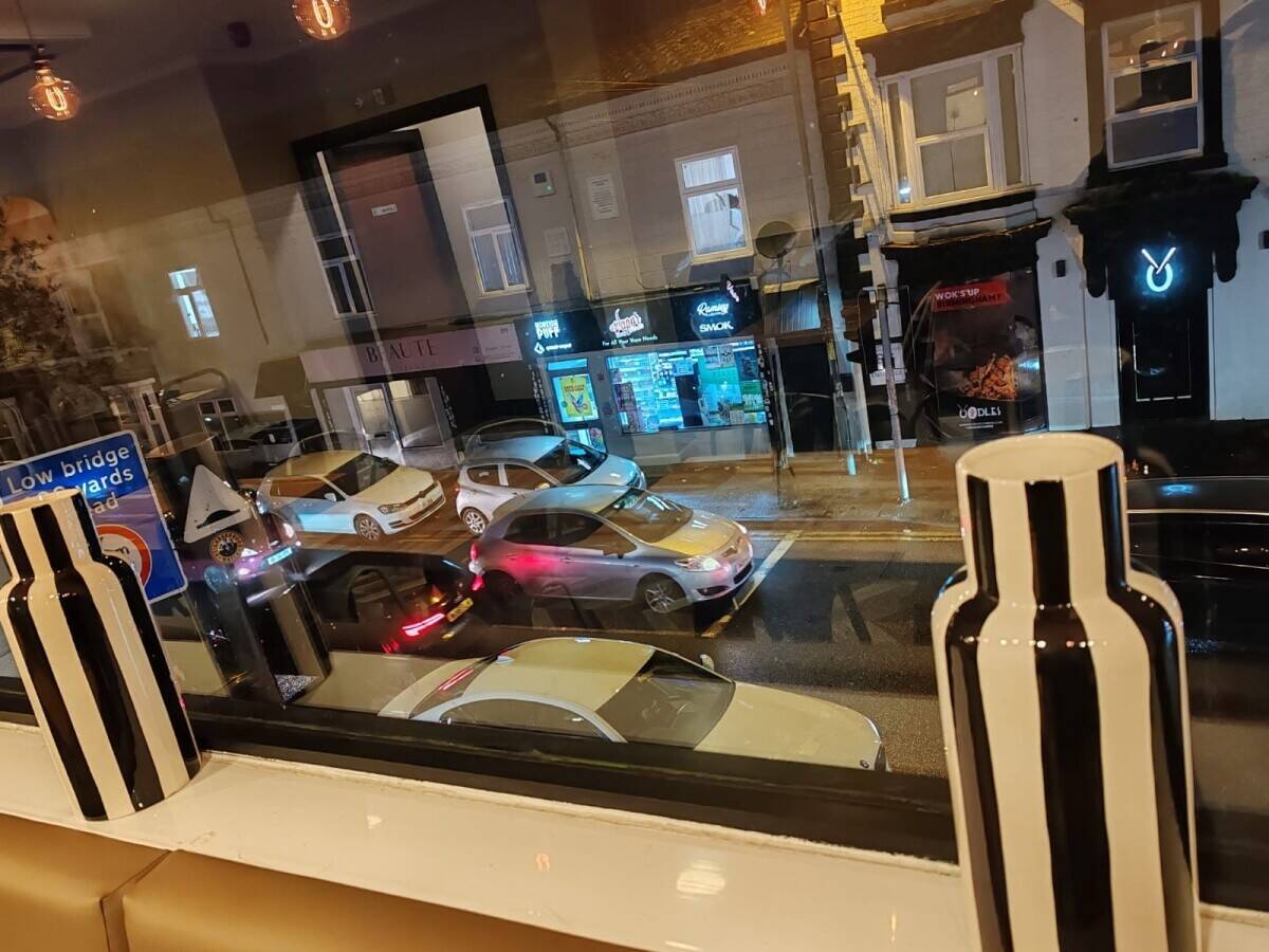 Luxurious Café/restaurant for sale/share Photo 5