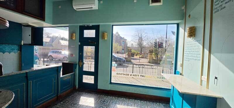 Outstanding, well fitted Restaurant/Takeaway/Cafe/Deli/Bar/Retail Opportunity at Bearsden Cross Photo 4