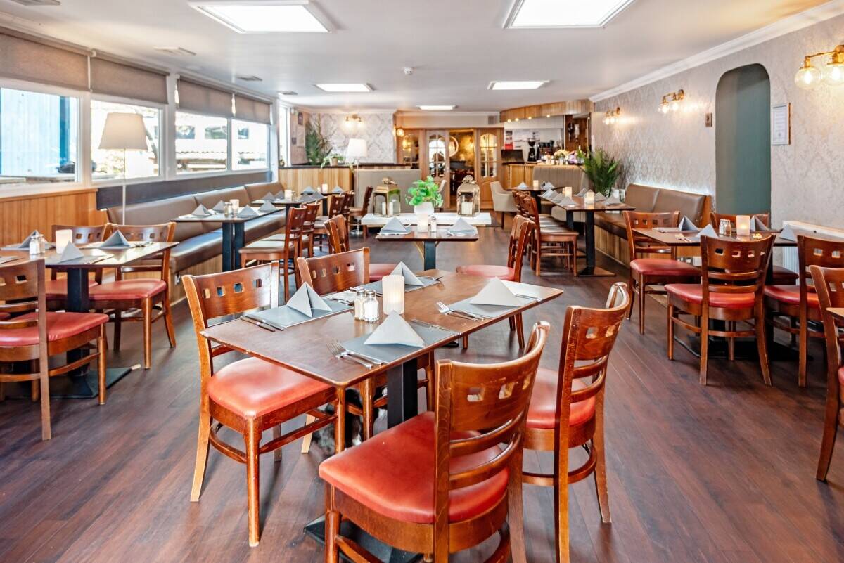 A Rare Opportunity to Acquire a Well-Positioned Coastal Hospitality Business - For Sale Photo 4