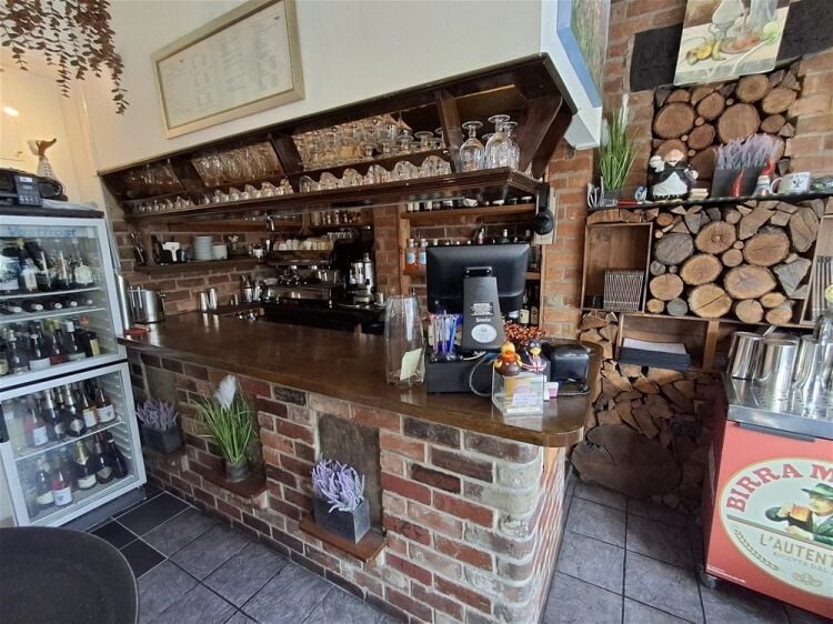 Restaurants For Sale in Sheffield Photo 4