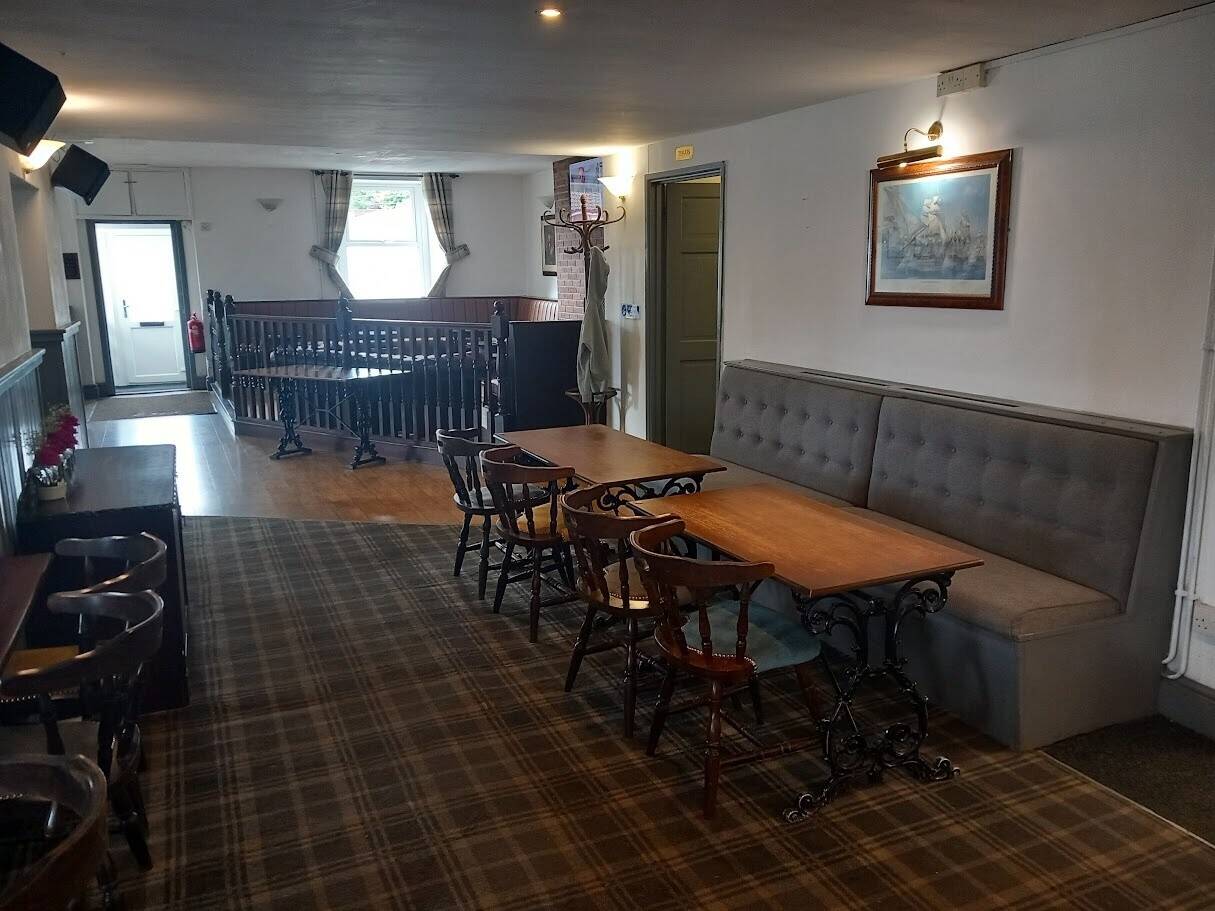 CAERPHILLY VILLAGE INN