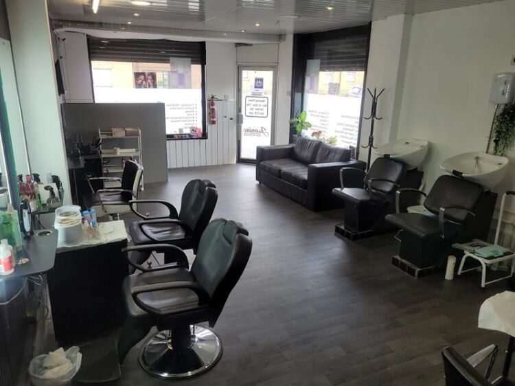 Beauty with Built-In Potential – Established Salon and Academy Opportunity Photo 4