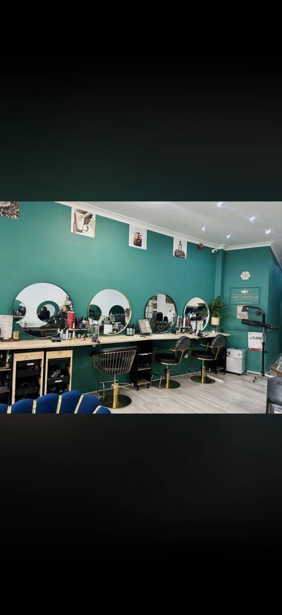 Established Hair Salon - Prime Central Ipswich Location Photo 4