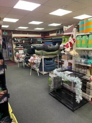 Established Pet Supplies Business – Worcester Photo 4