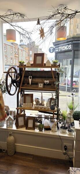 Retail Opportunity in the heart of Campbeltown on the stunning Kintyre Peninsula Photo 4