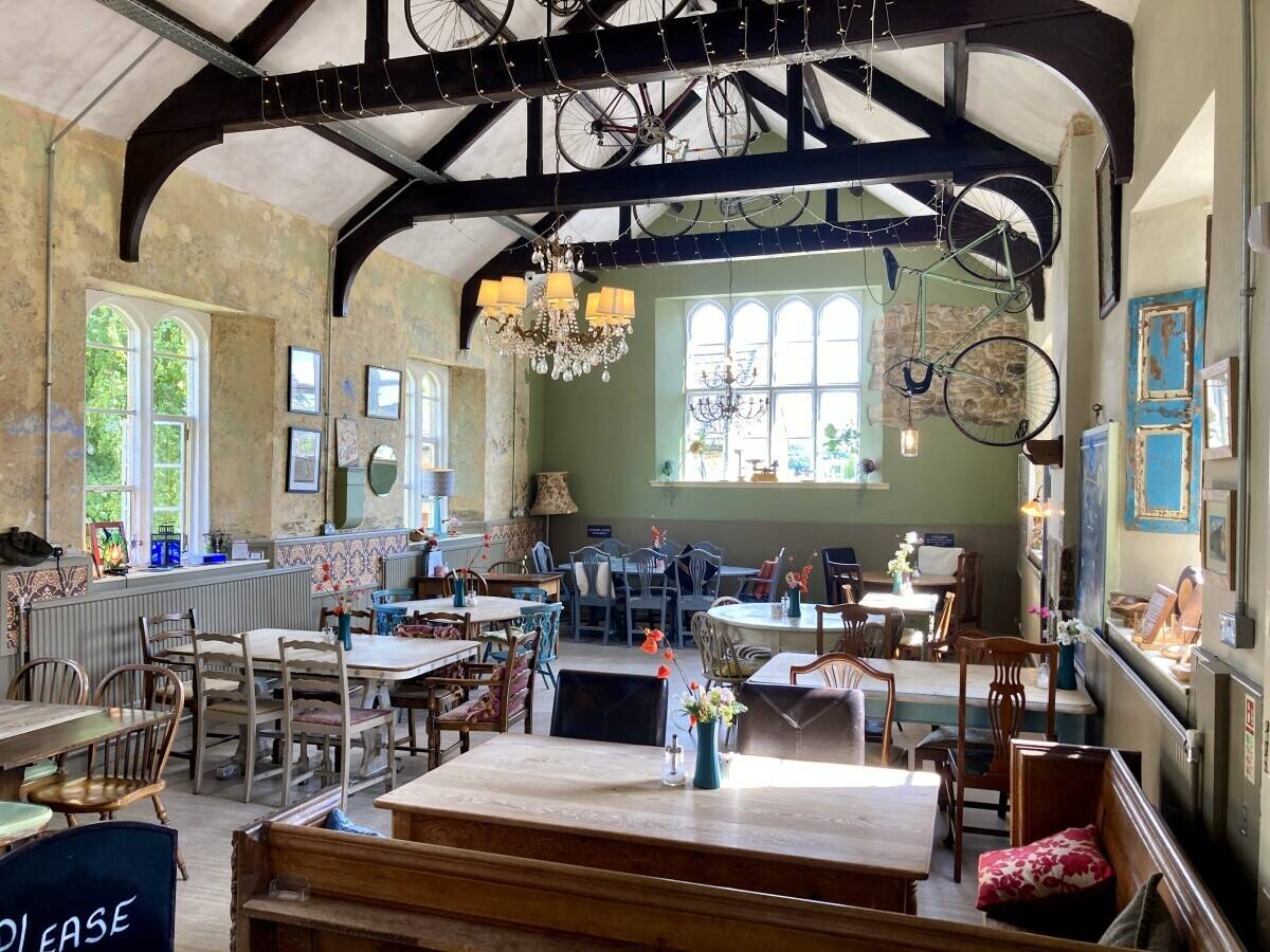 LICENSED CAFÉ/COFFEE SHOP/TEAROOMS