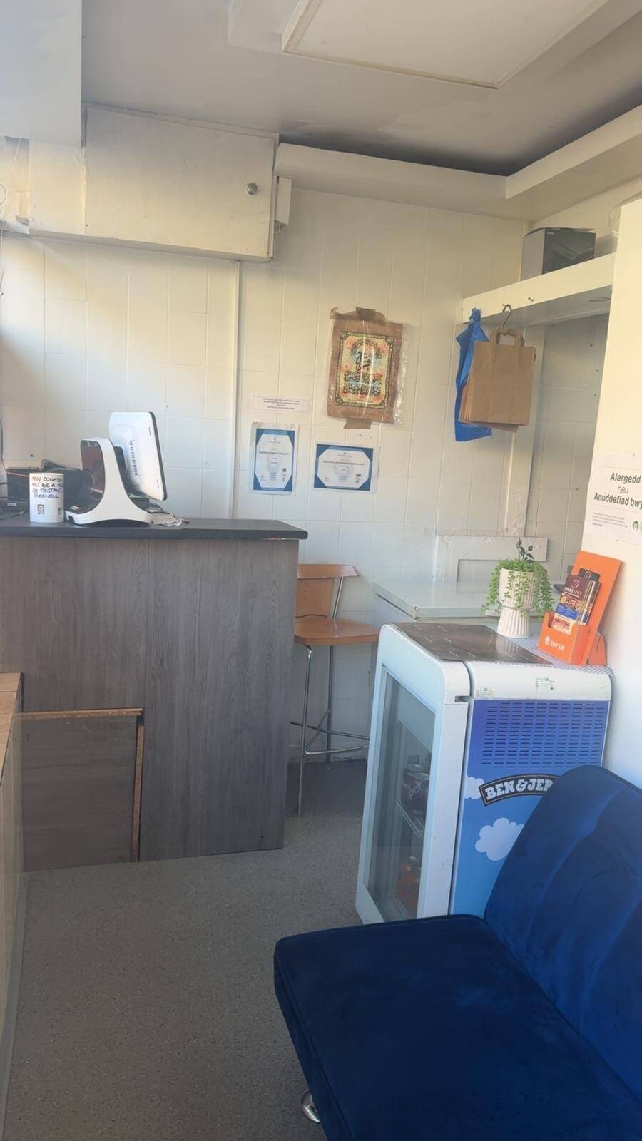 Indian Takeaway for sale in nice village Photo 4