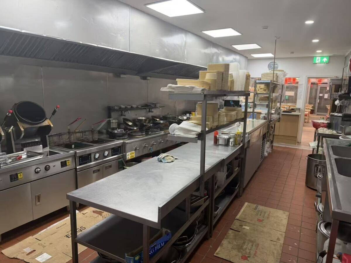 Chinese restaurant for sale in Croydon